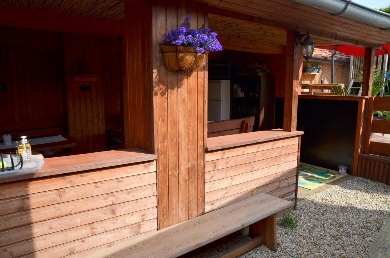 Apartmany Marco Polo Lednice Buitenkant foto