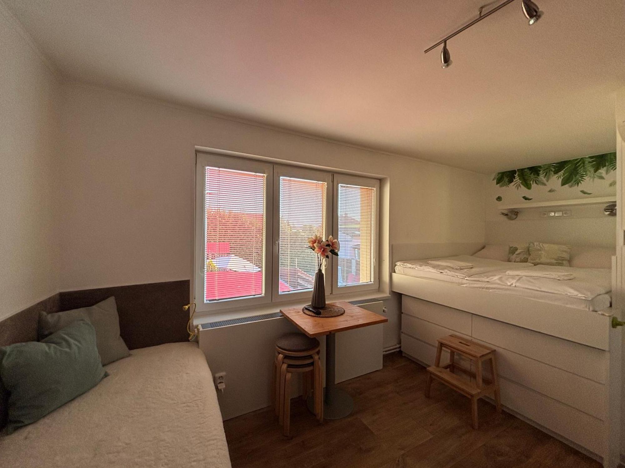 Apartmany Marco Polo Lednice Buitenkant foto