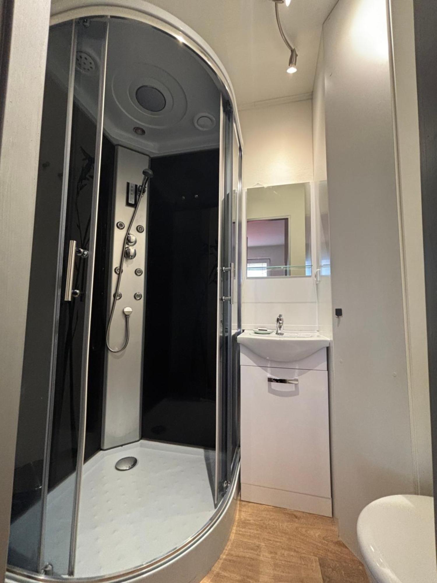 Apartmany Marco Polo Lednice Buitenkant foto