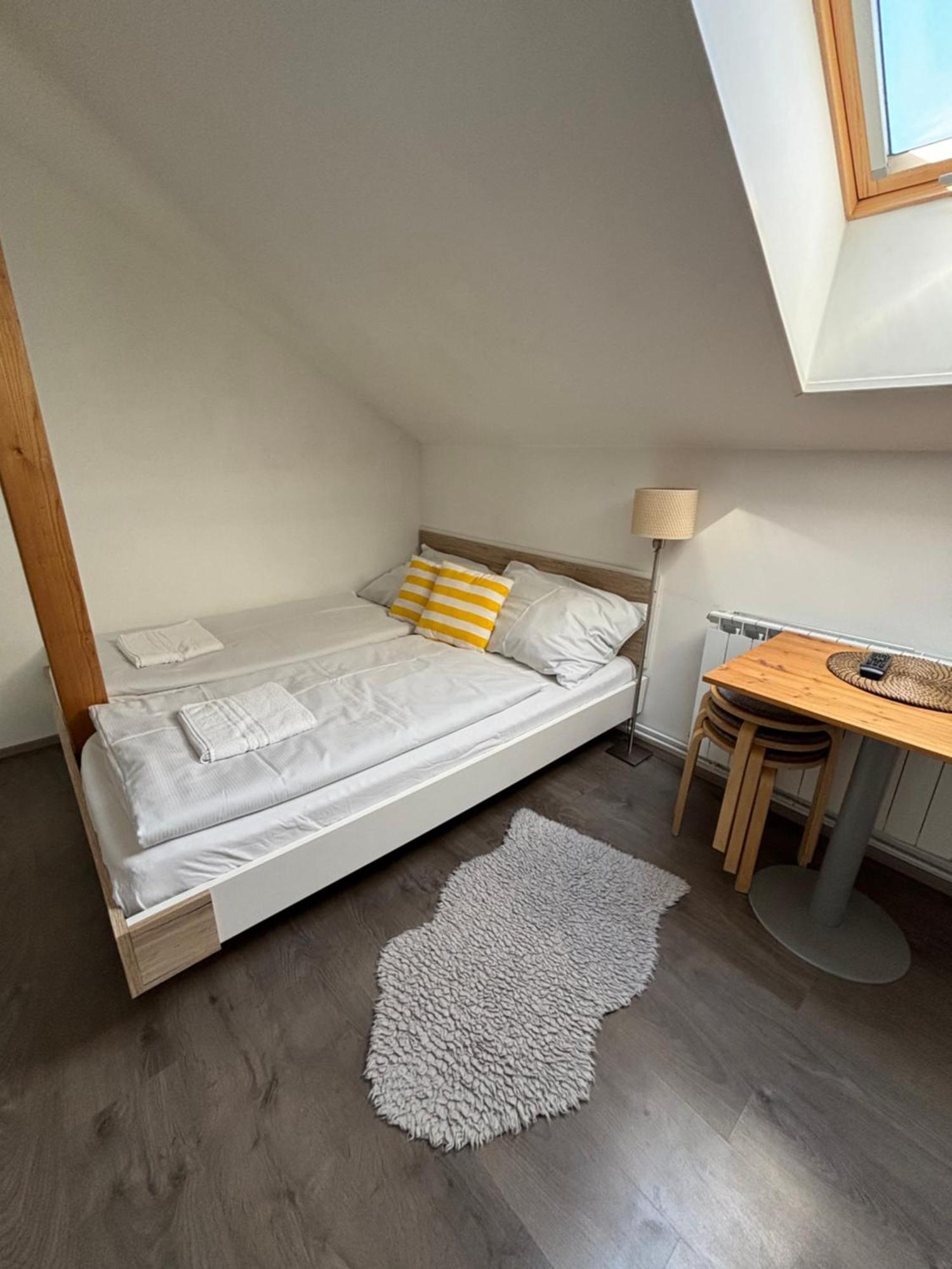 Apartmany Marco Polo Lednice Buitenkant foto