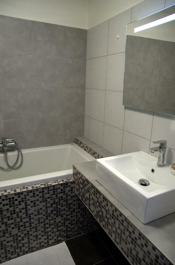 Apartmany Marco Polo Lednice Buitenkant foto