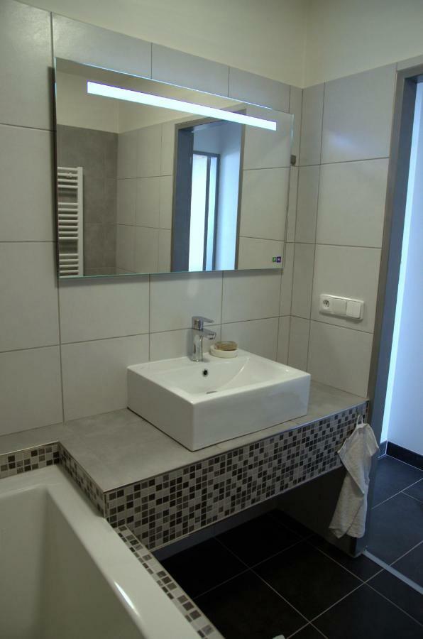 Apartmany Marco Polo Lednice Buitenkant foto